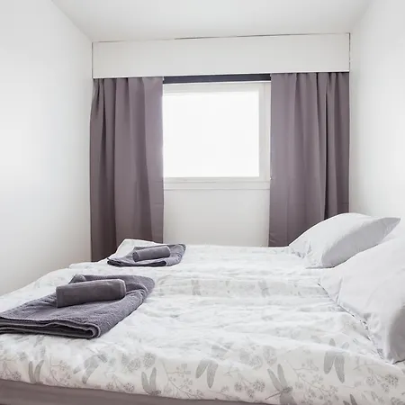 Valoisa Kaksio Kahdella Makuuhuoneella Apartment